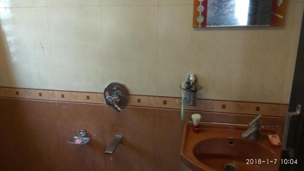 Agrawal Bhavan Budget Stay Only For Indians Bombaj Zewnętrze zdjęcie